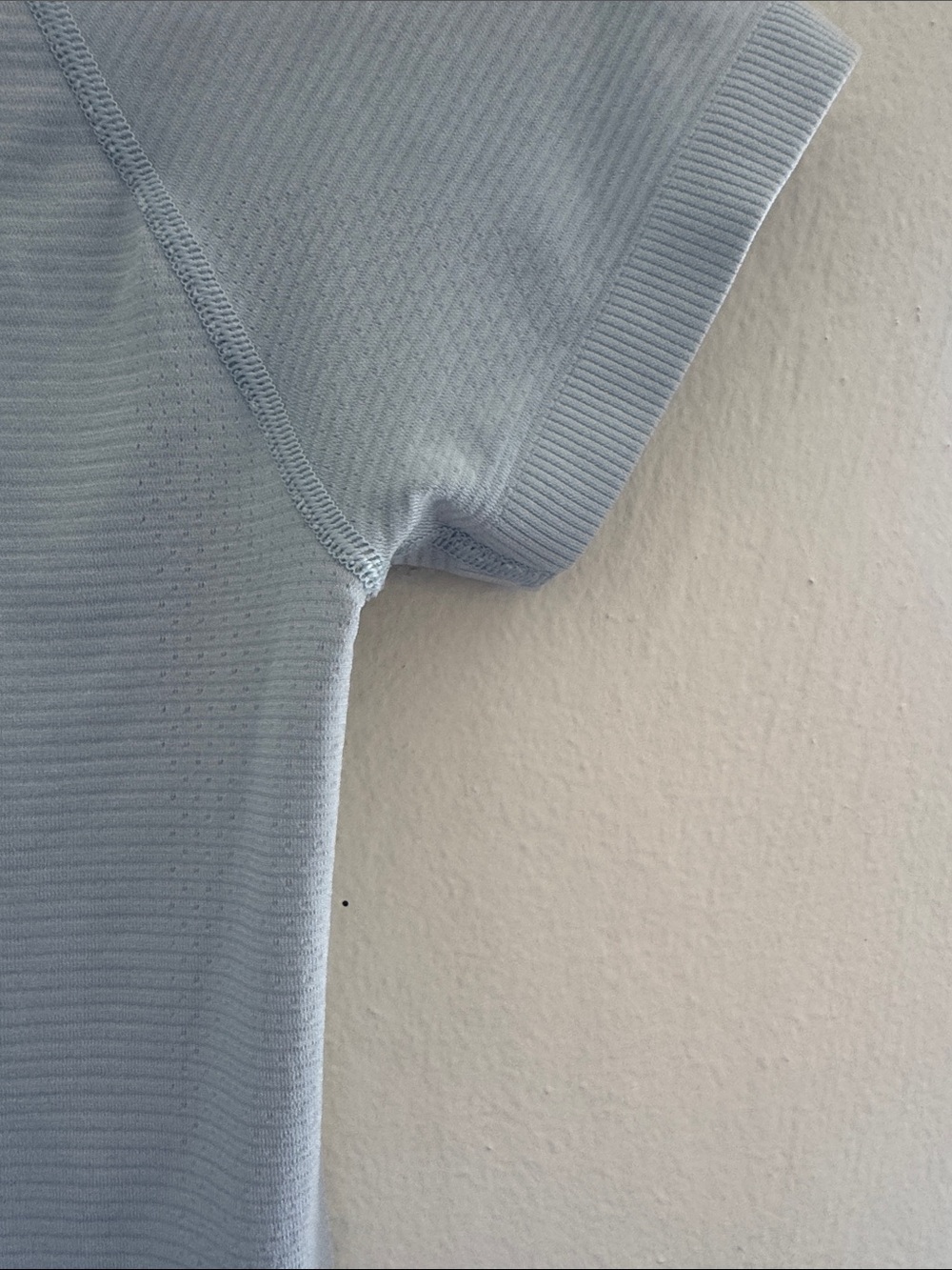 lululemon athletica Light Gray Short Sleeve Athletic Tee - Picture 10 of 10